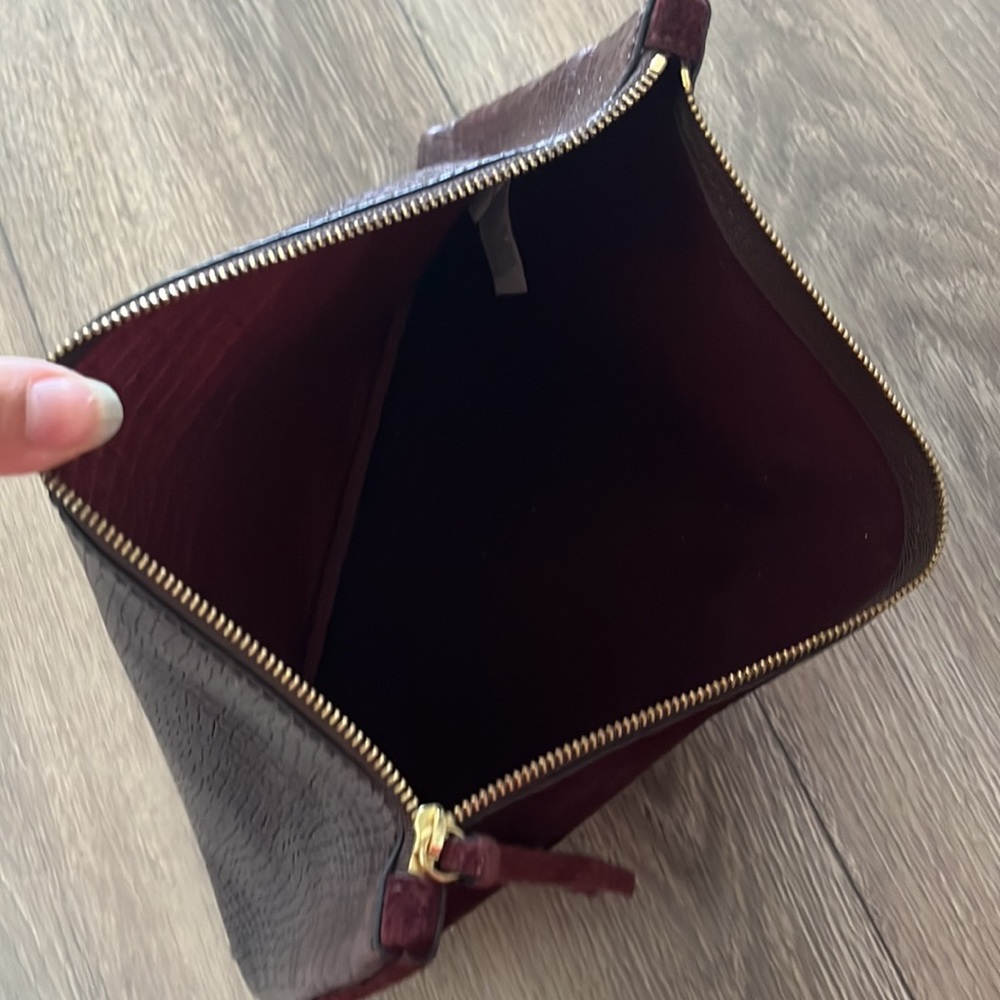Banana Republic clutch genuine leather/ suede - Picture 3 of 4
